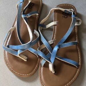 SO Womens Sz 9 Blue Strappy Leather Thong Ankle Gold Buckle Flat Sandals